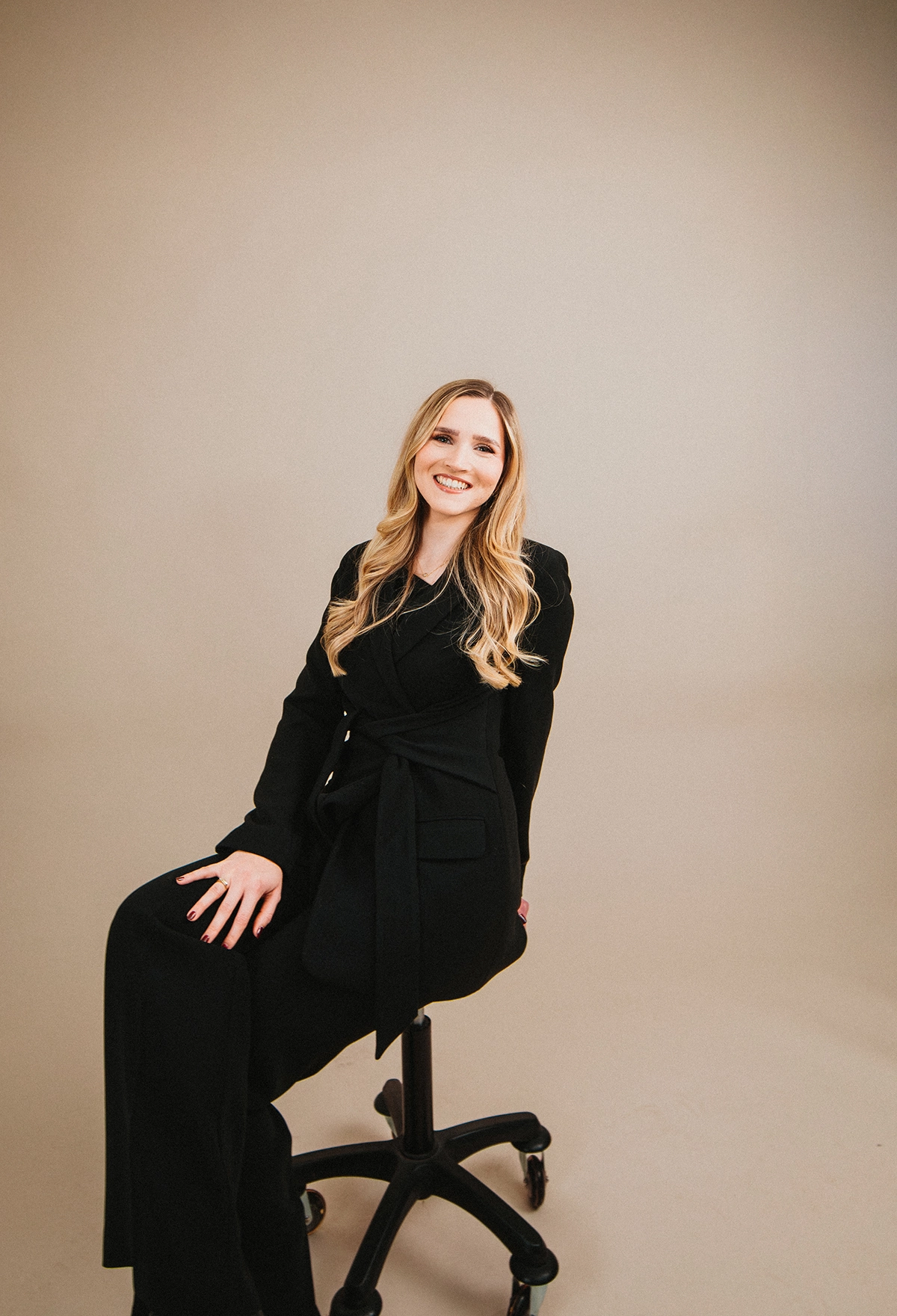 Apostolina - Stephanie Dämmrich Hairdesign